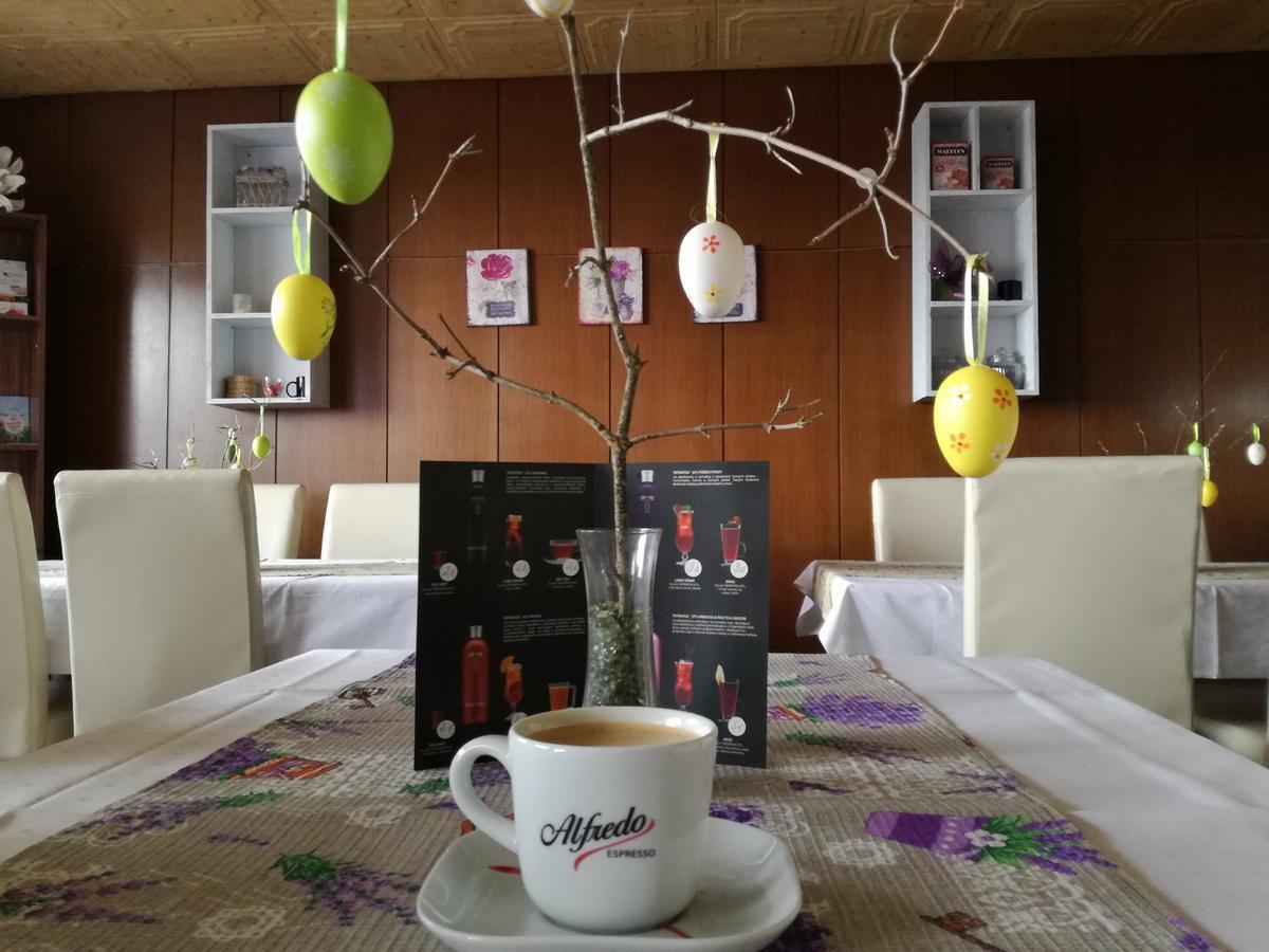 Hotel Tatrania Stará Lesná Dış mekan fotoğraf